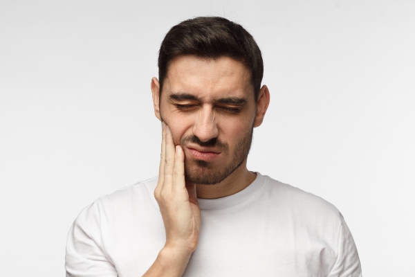 FAQs About Tooth Extractions